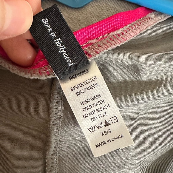 Used Women’s Small Stewardess Halloween Costume - Picture 4 of 7